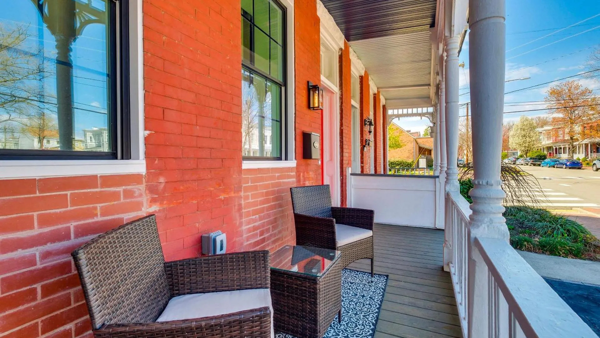 Holiday home 1 Mi To Dtwn Hot Tub Haven In Richmond! Villa United States