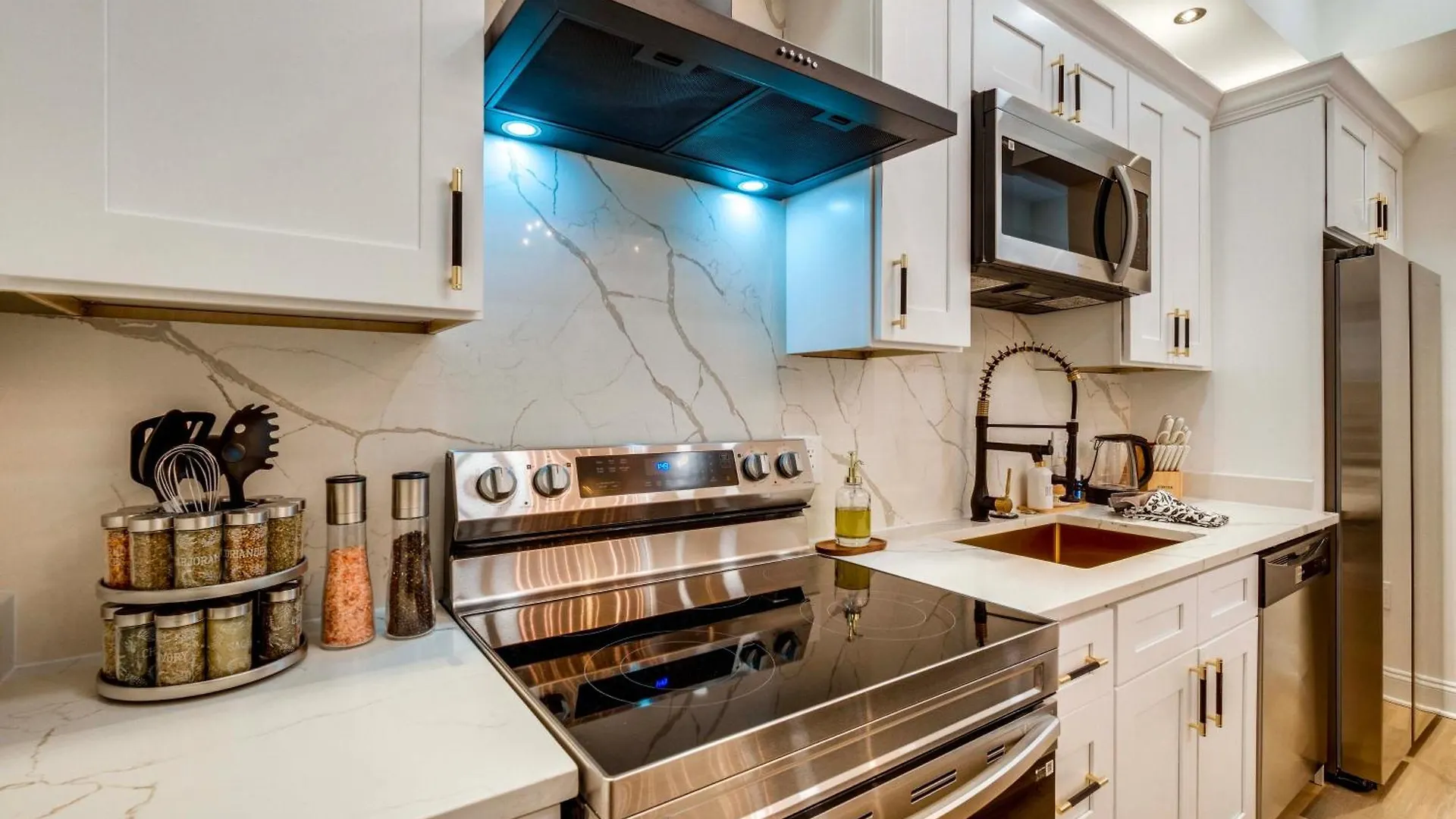 1 Mi To Dtwn Hot Tub Haven In Richmond! Villa Richmond
