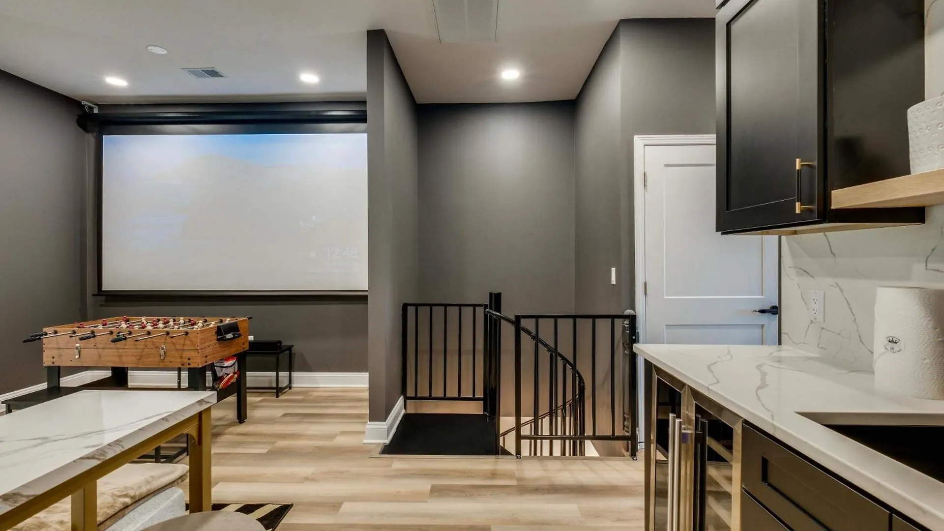 1 Mi To Dtwn Hot Tub Haven In Richmond! Villa